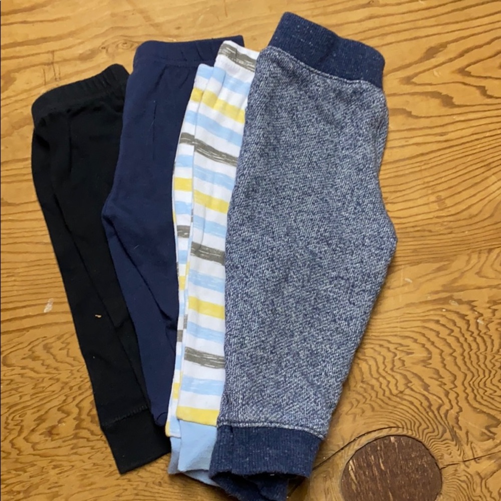 4 pairs 9months boys  pants